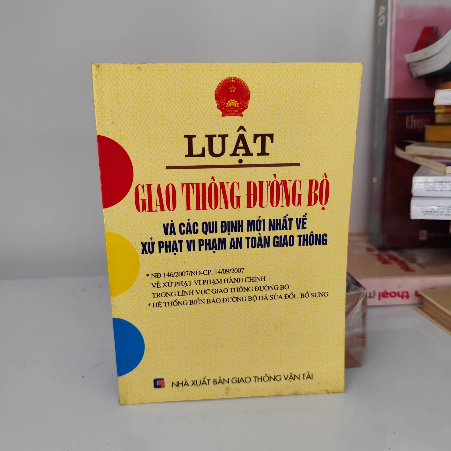 Luật giao thông đường bộ và các quy định mới nhất về xử phạt vi phạm an toàn giao thông - Image 1
