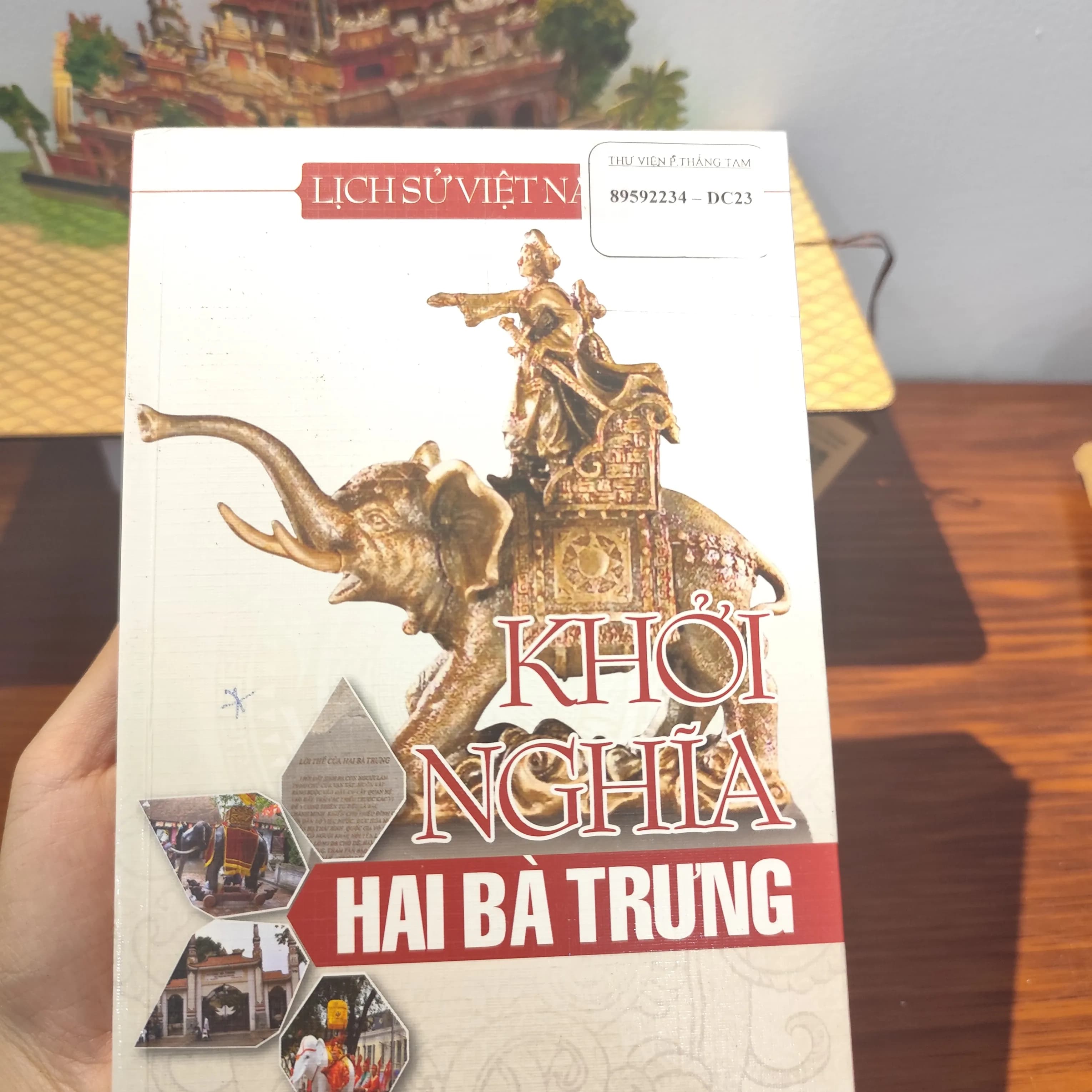 Khởi nghĩa Hai Bà Trưng - Image 1