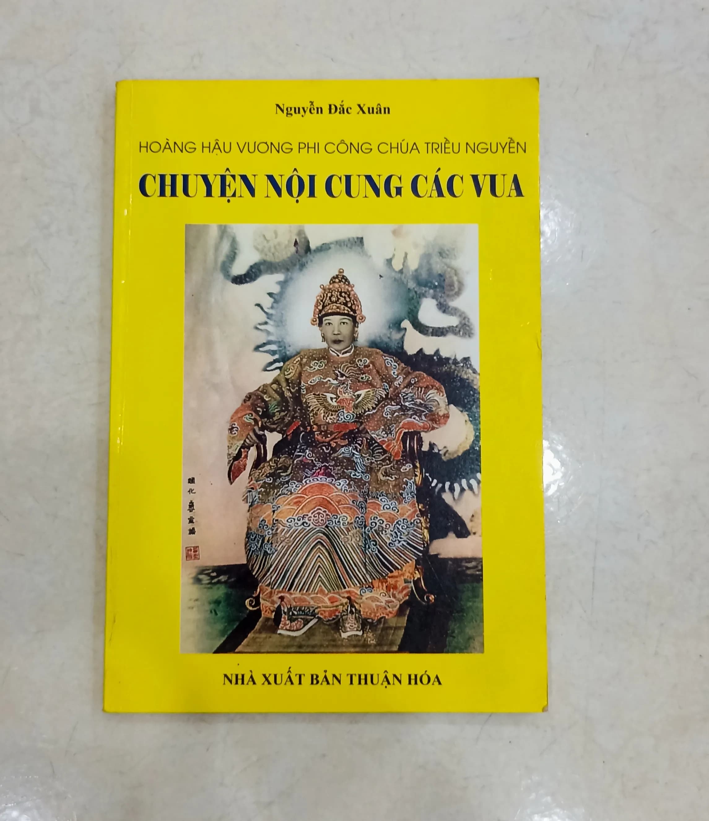 Chuyện nội cung các vua - Image 1