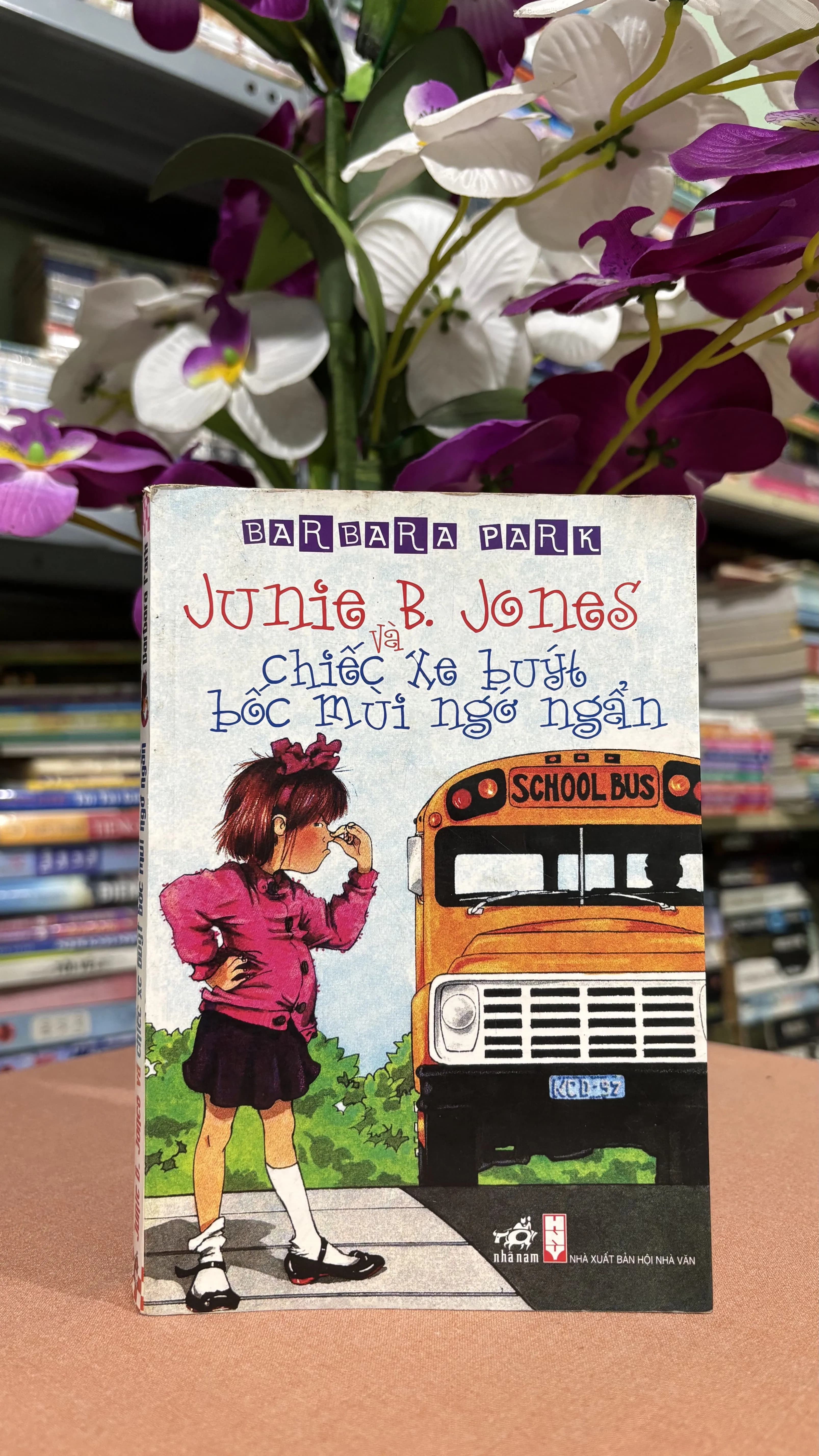 Junie B. Jones và chiếc xe buýt bốc mùi ngớ ngẩn - Image 1